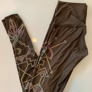 Teeki yoga pants